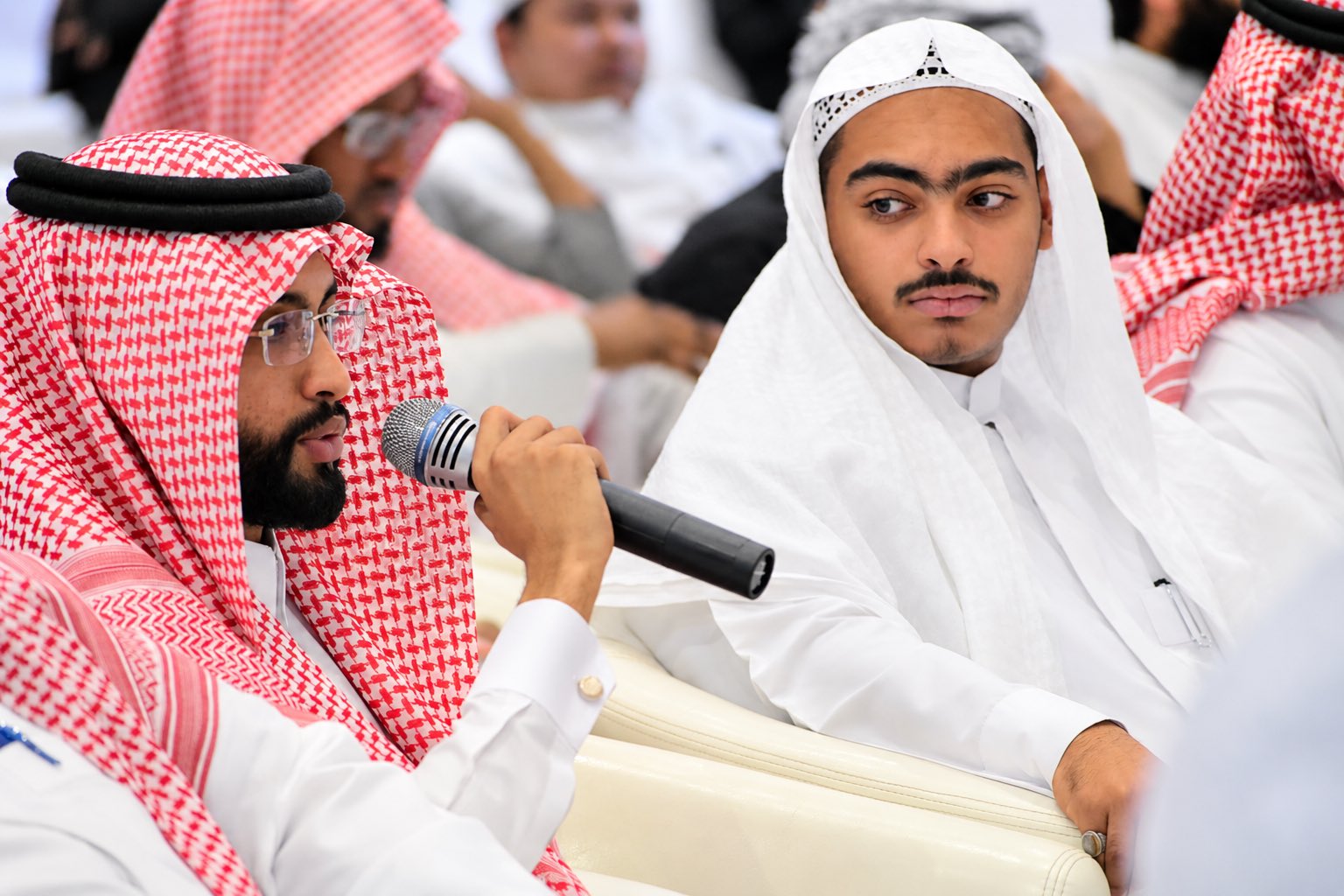 لقاء مفتوح يجمع عميد الكلية بالطلاب والطالبات ضمن فعاليات اليوم الإرشادي