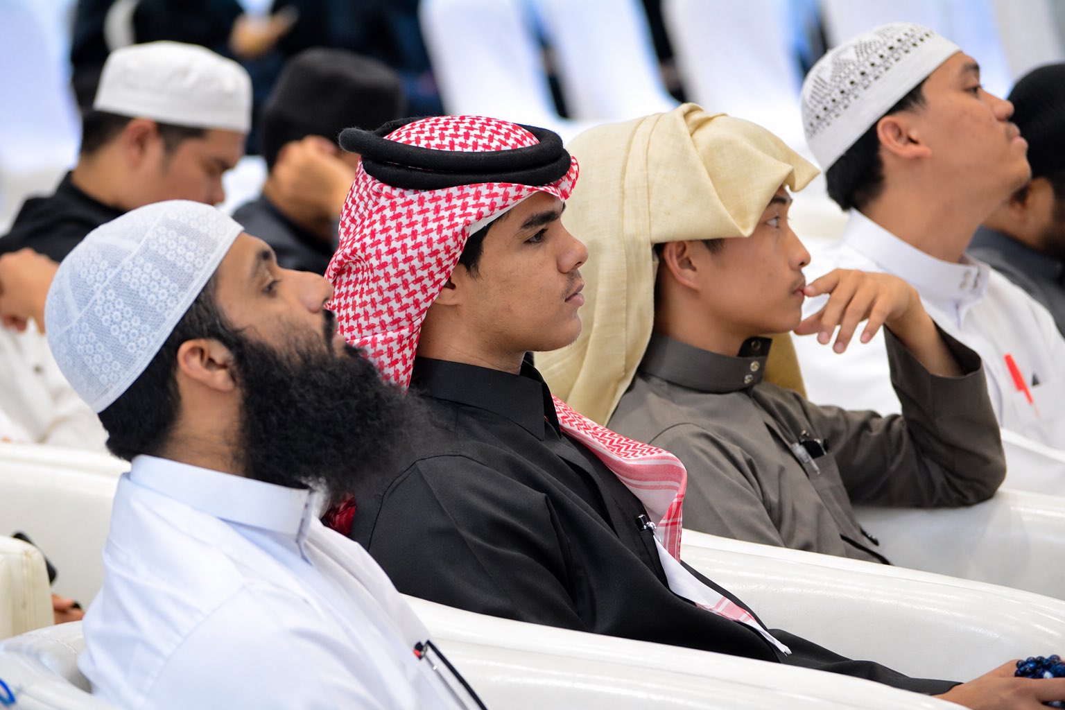 الكلية تنظّم اليوم الإرشادي لطلابها وطالباتها برعاية عميد الكلية